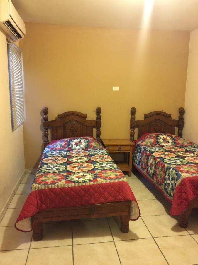 El Ejecutivo Aparthotel ซิวดัด โอเบรกอน ภายนอก รูปภาพ