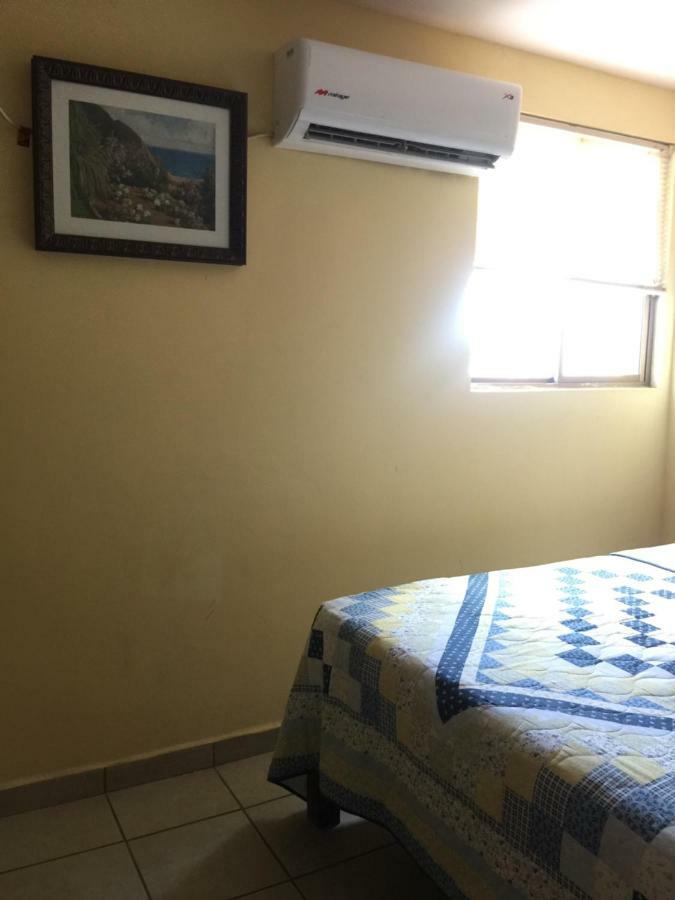 El Ejecutivo Aparthotel ซิวดัด โอเบรกอน ภายนอก รูปภาพ